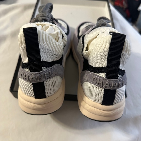 Knit and Suede Chanel Sneakers - Picture 5 of 8